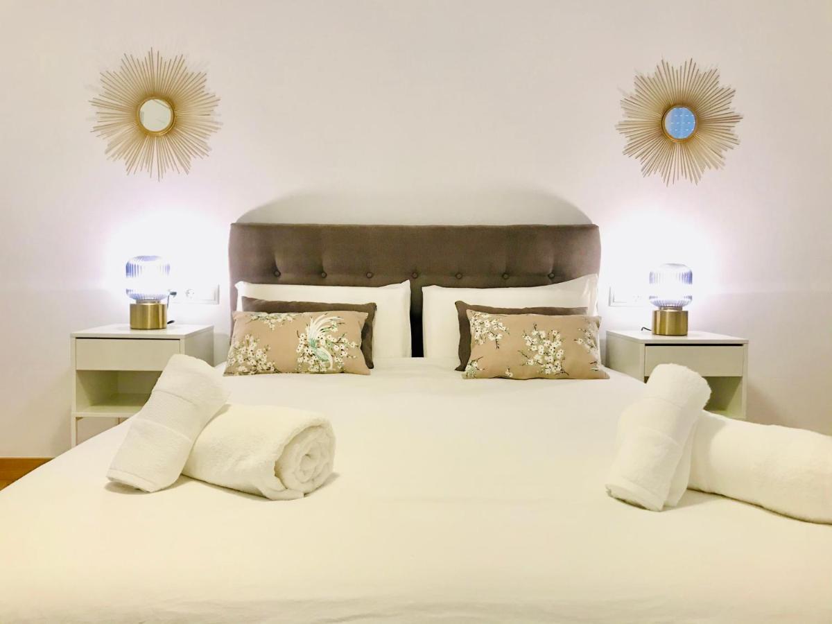 Gleaming & Well Located Apartment In Malaga Center Екстер'єр фото