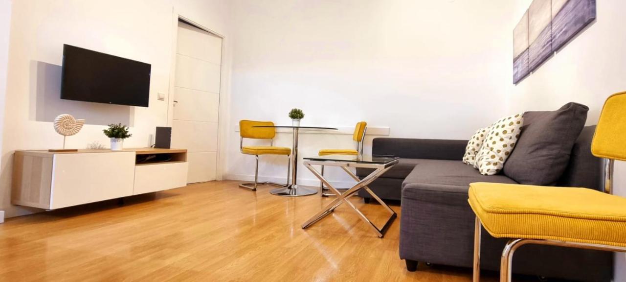 Gleaming & Well Located Apartment In Malaga Center Екстер'єр фото